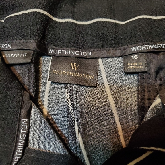 Worthington ladies black white stripe trousers - Picture 4 of 5